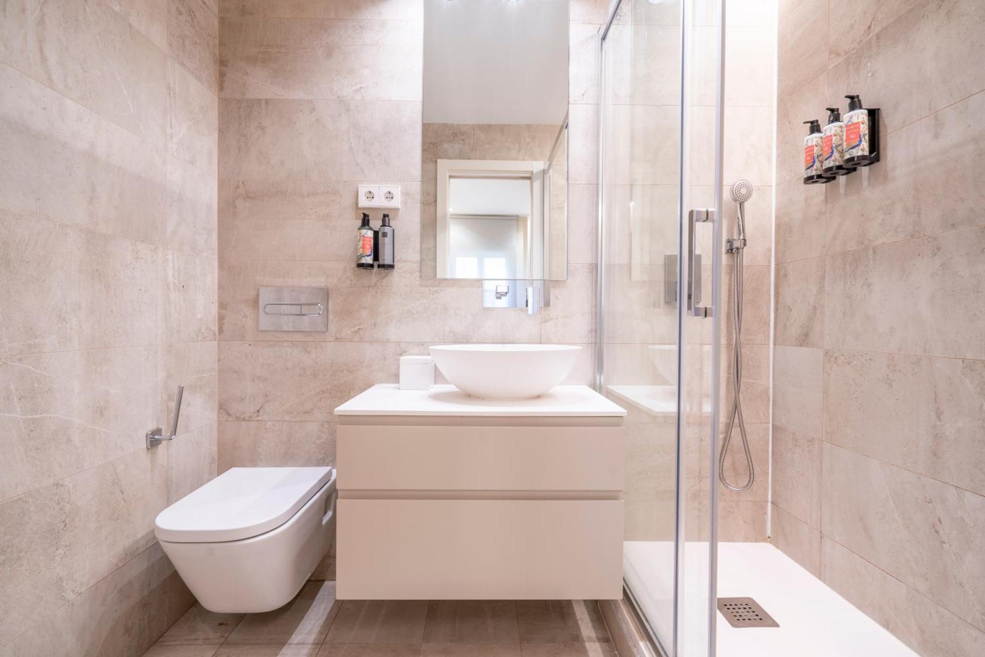 V73 Elegance & Comfort - Luxury In Barrio Salamanca Apartment